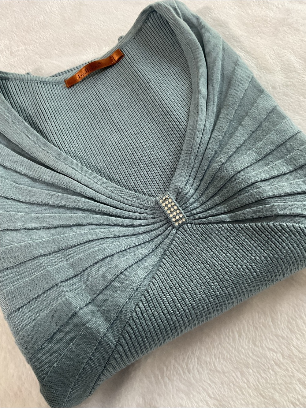 Belldini Ribbed Sleeveless Knit Top Blue Embellished V Neck Women Large - Picture 8 of 8